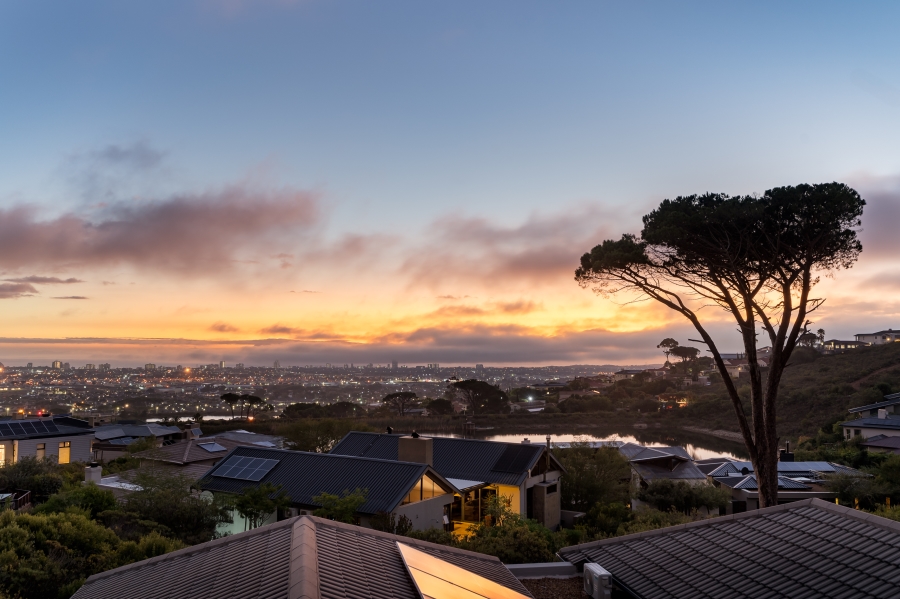 5 Bedroom Property for Sale in Boskloof Eco Estate Western Cape
